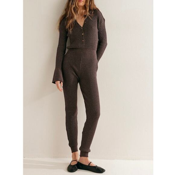 Free People NWT Free-est Ember Sweater One Piece Jumpsuit V Neck Brown Size XS - Picture 1 of 13